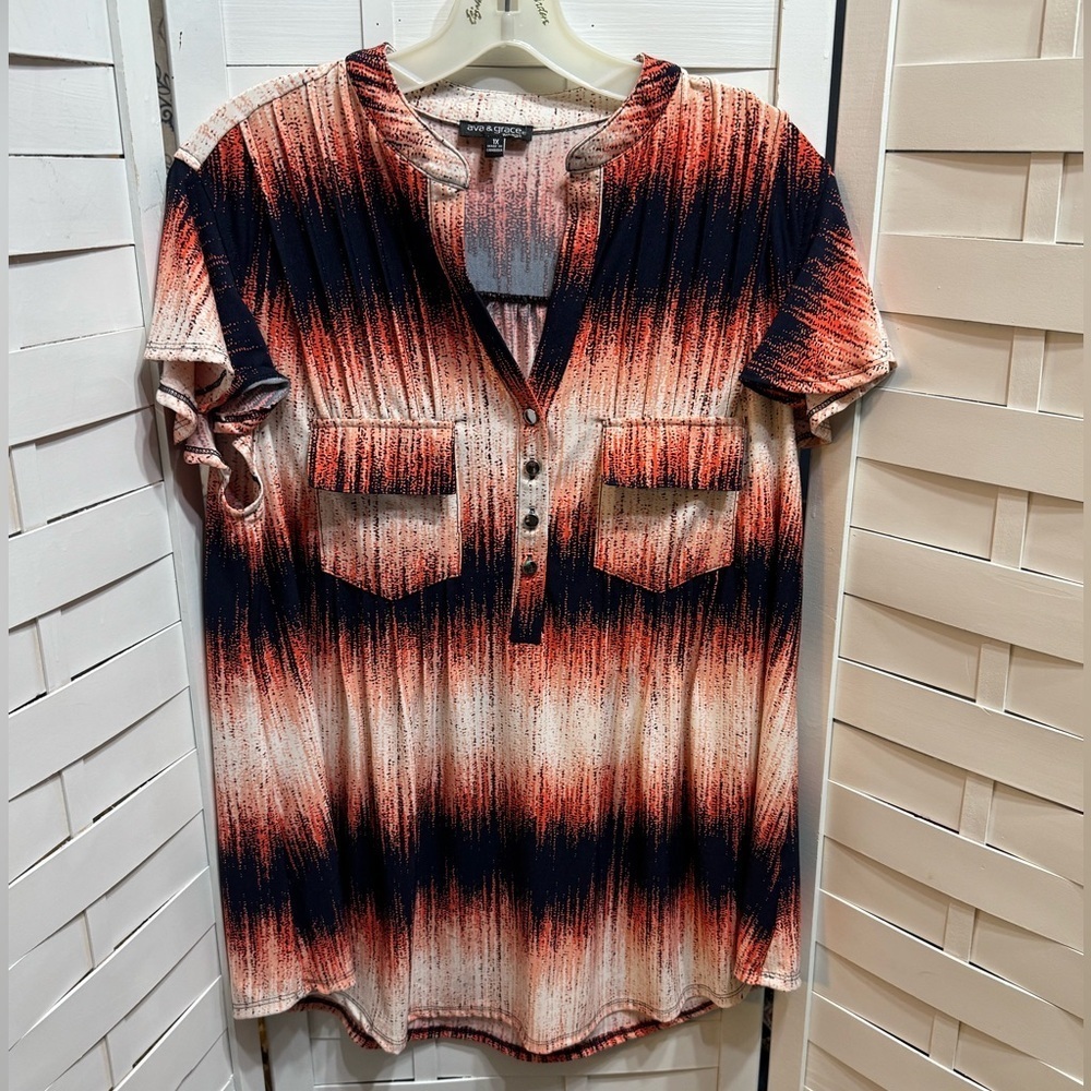 Ava & Grace Stylish Splatter Top